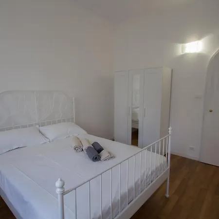 Con Giardino A 50mt Dal Mare